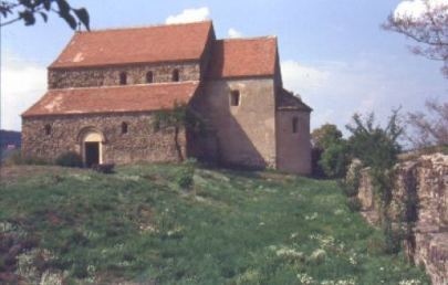 Die Burg ist sehr schlicht.